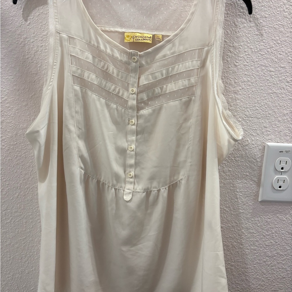 Vera Wang Cream Sleeveless Top